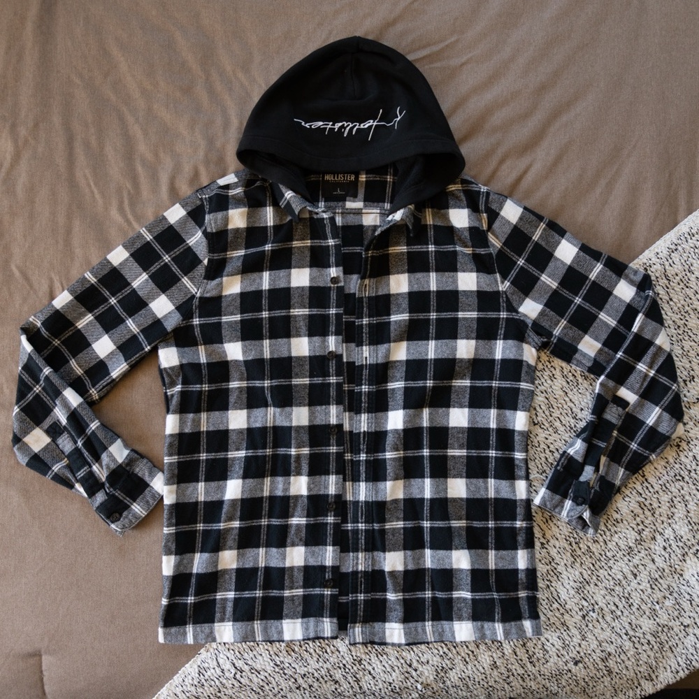 Hollister Black & White Plaid Flannel Shirt w/ Hood - Size L